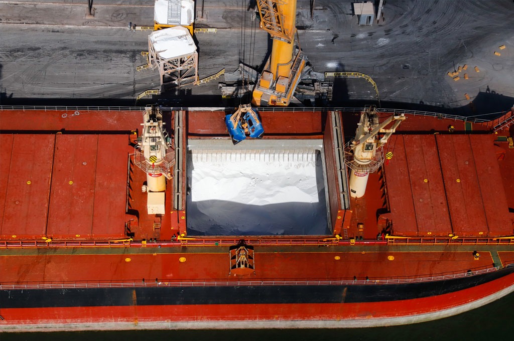 No Paraná, tempo de espera de navios com fertilizantes chegou a até 45 dias